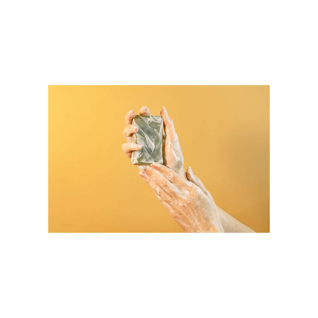 Bye Bye Pores - Natürliche Aktivkohle - Seife – Porenminimierung & strahlender Teint ab der ersten Anwendung - All Naturals Shop