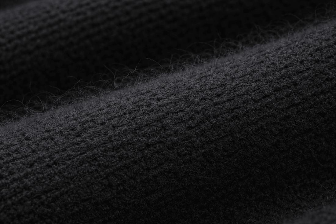 Damen - Pullover aus 100 % natürlicher Wolle - Schwarz - All Naturals Shop